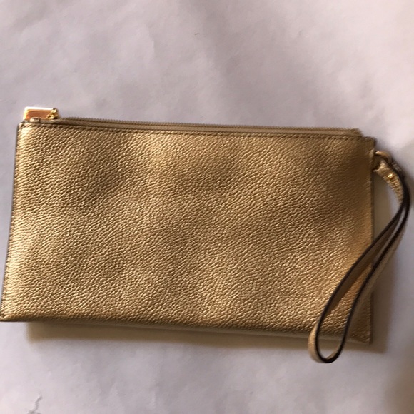 Michael Kors gold travel pouch - Picture 2 of 5